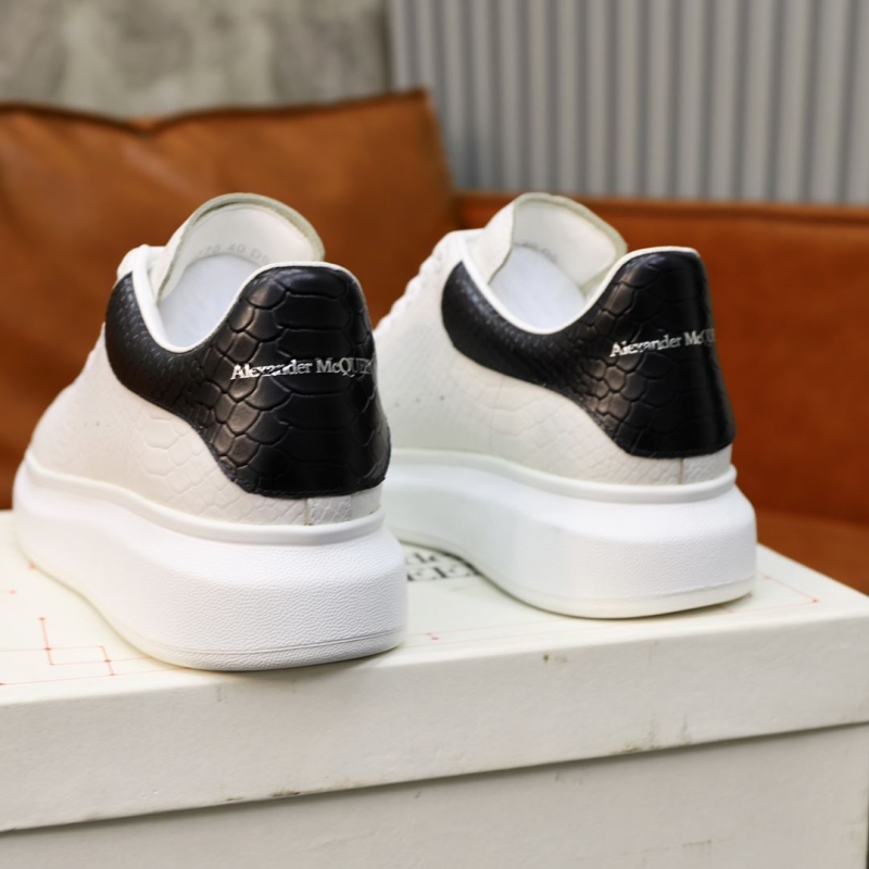 Alexander Mcqueen Casual Shoes